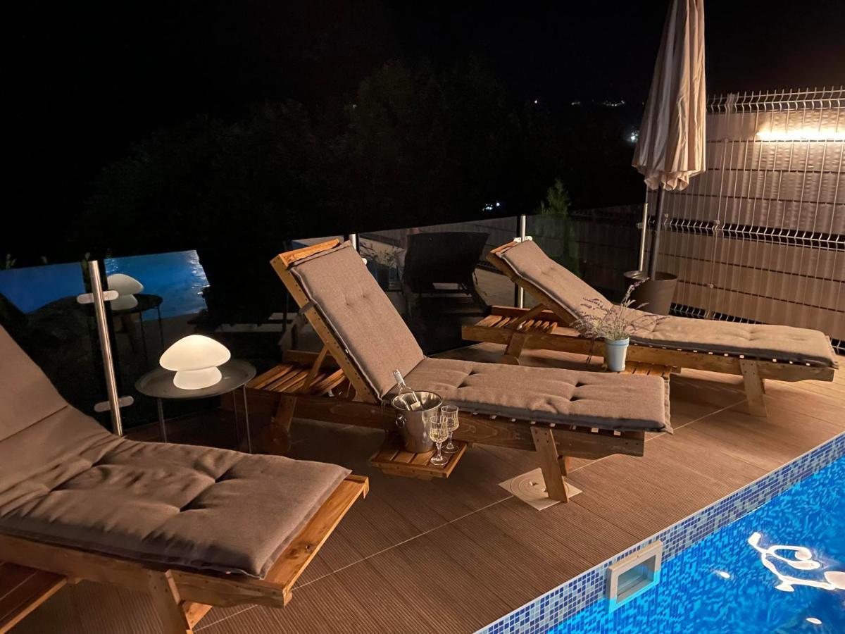 Ferienhaus Široki Brijeg エクステリア 写真