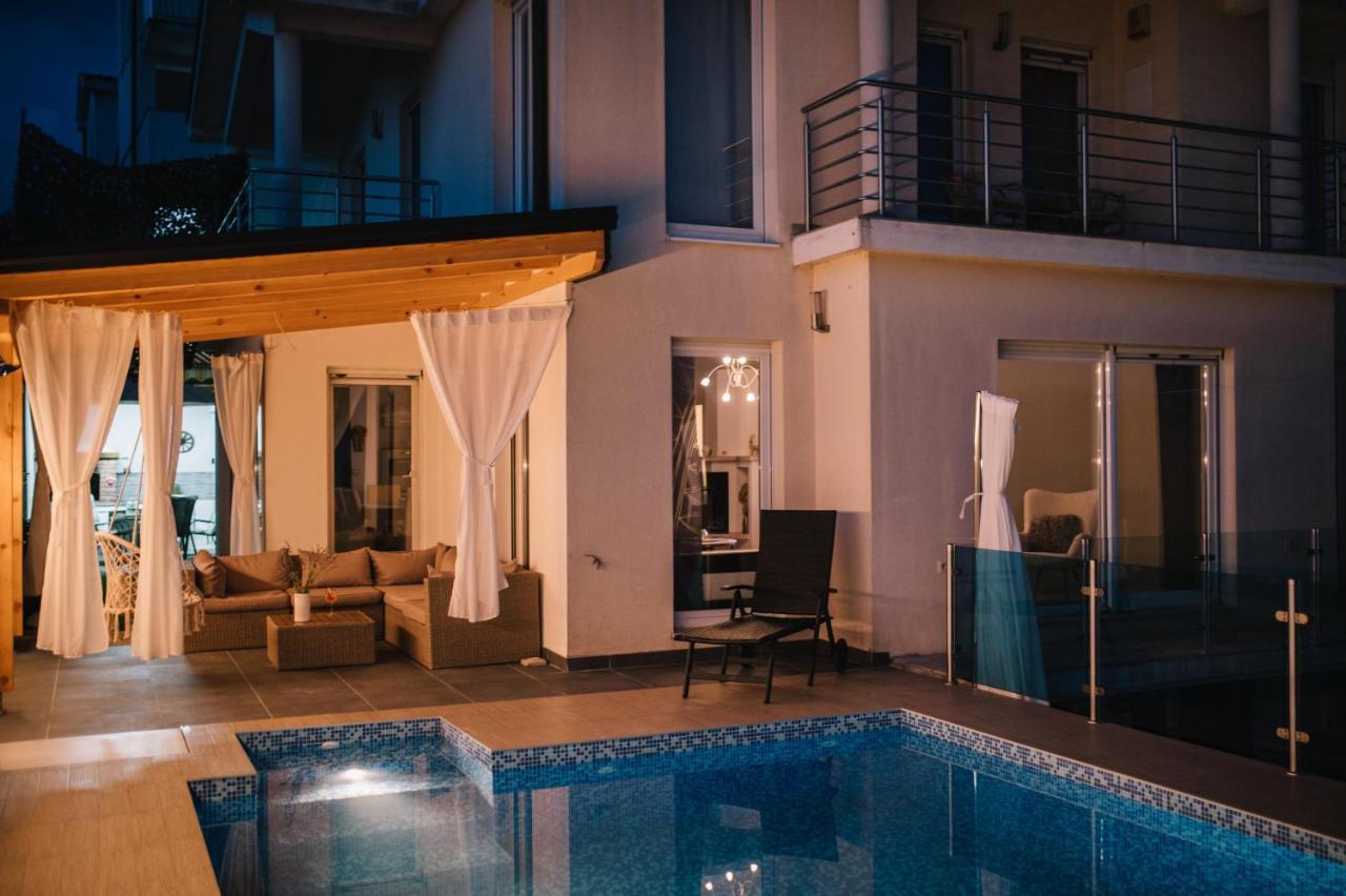 Ferienhaus Široki Brijeg エクステリア 写真