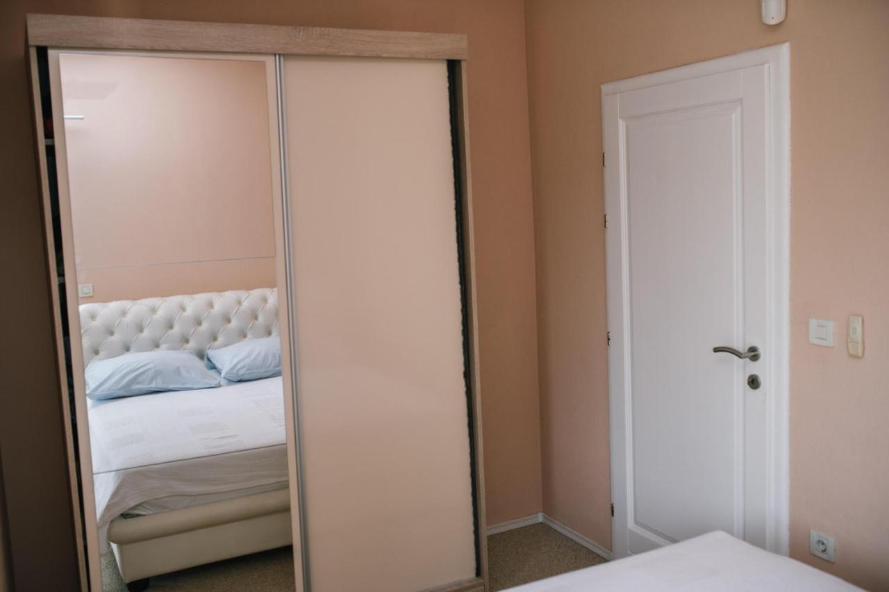 Ferienhaus Široki Brijeg エクステリア 写真