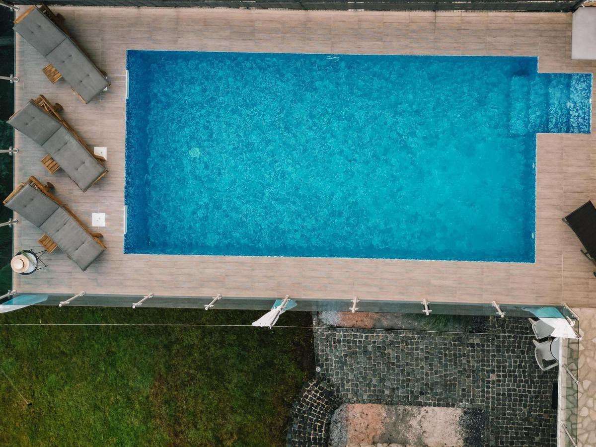 Ferienhaus Široki Brijeg エクステリア 写真