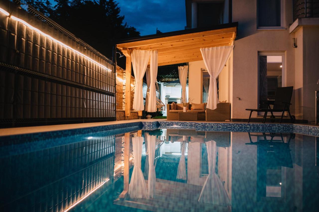 Ferienhaus Široki Brijeg エクステリア 写真