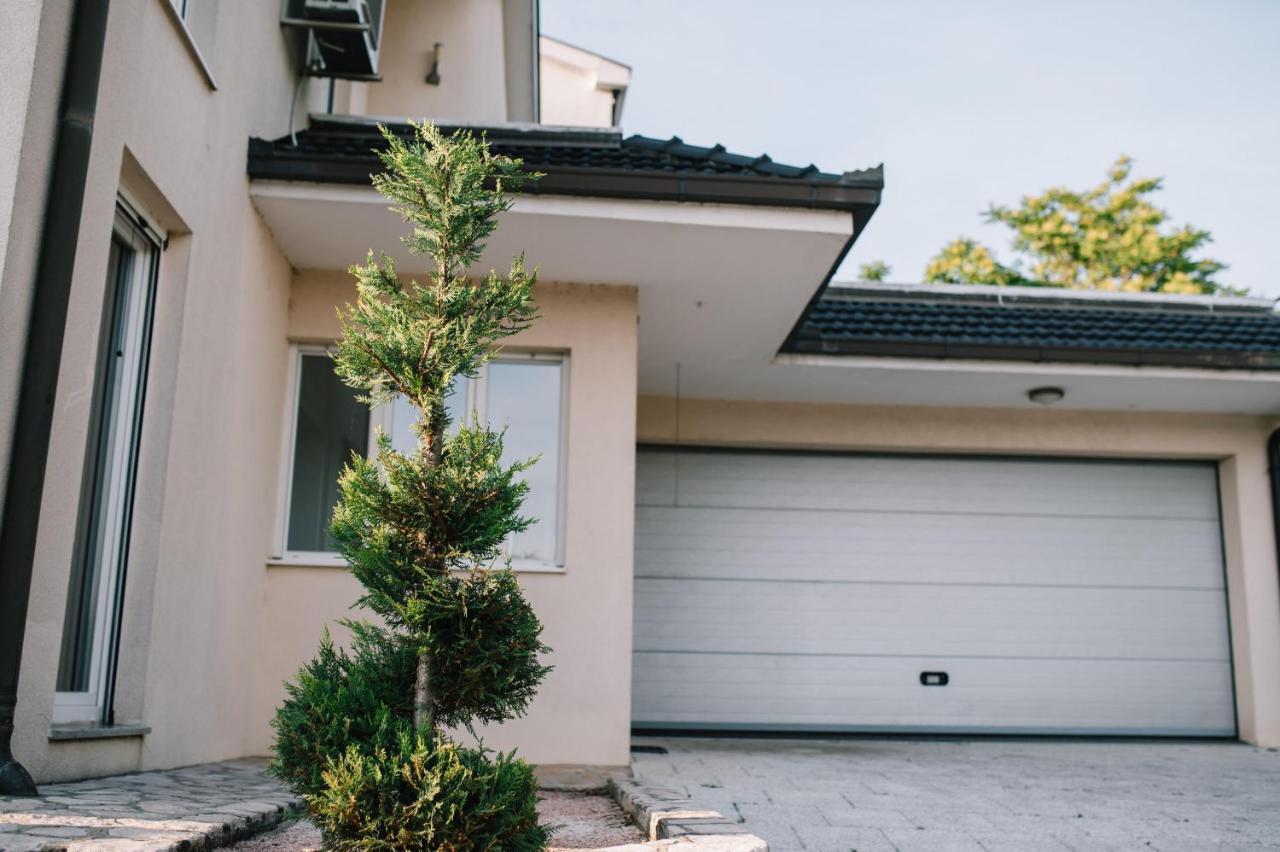 Ferienhaus Široki Brijeg エクステリア 写真