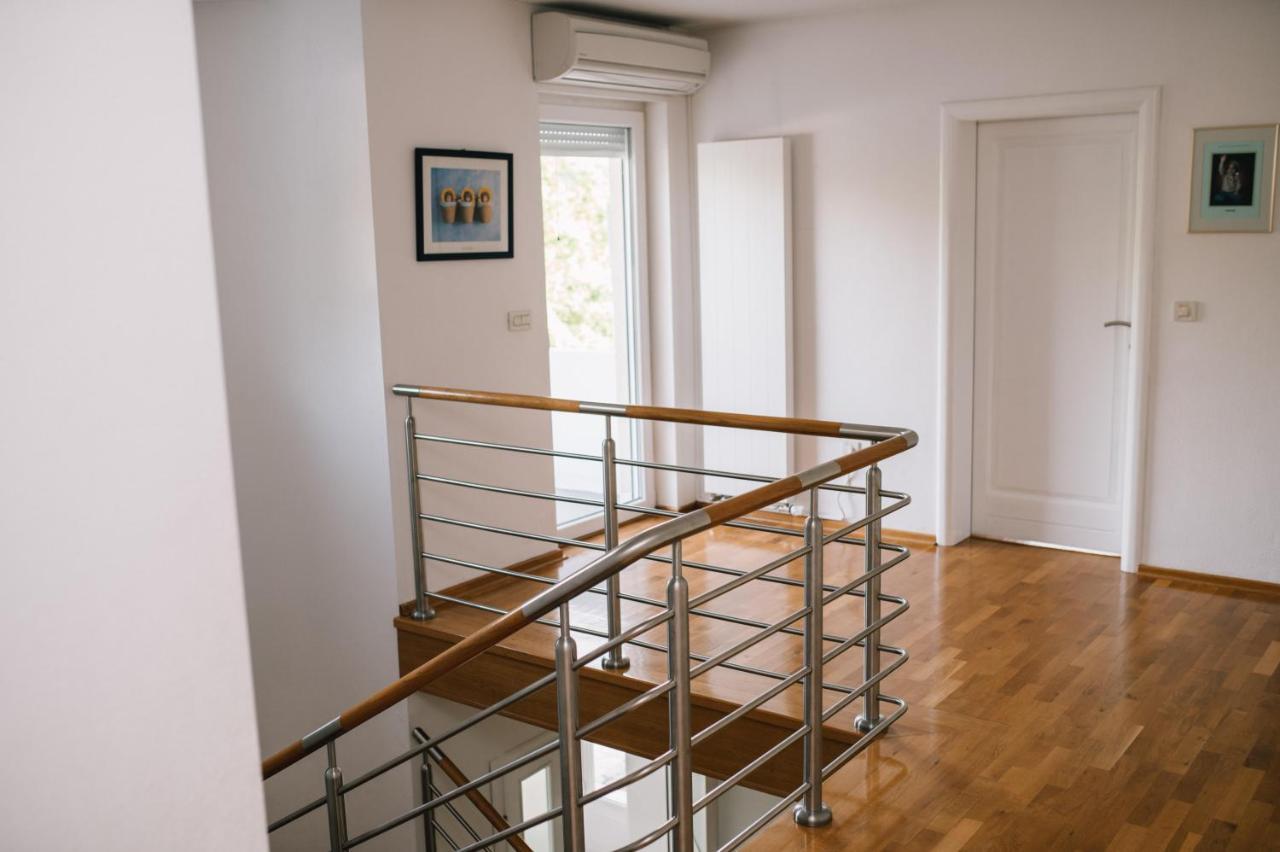 Ferienhaus Široki Brijeg エクステリア 写真
